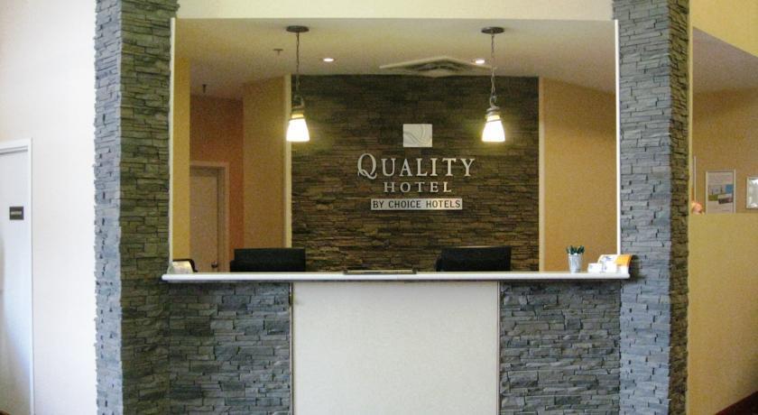 Quality Hotel Drumheller Bagian luar foto